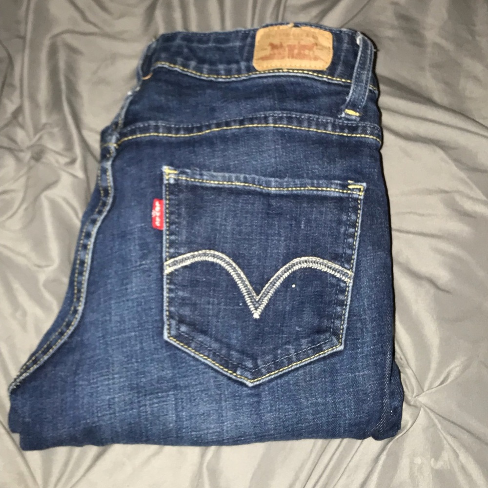 Levi’s Capris!
